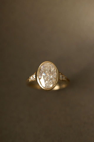 2 CT Round Three Stones Lab Grown Diamond Engagement Ring