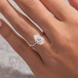 Emerald Pave Engagement Ring – 1 CT Lab Grown Diamond