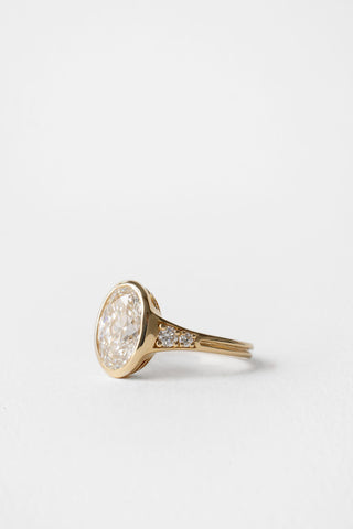 2 CT Round Three Stones Lab Grown Diamond Engagement Ring