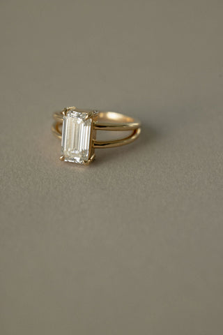 2 CT Round Three Stones Lab Grown Diamond Engagement Ring