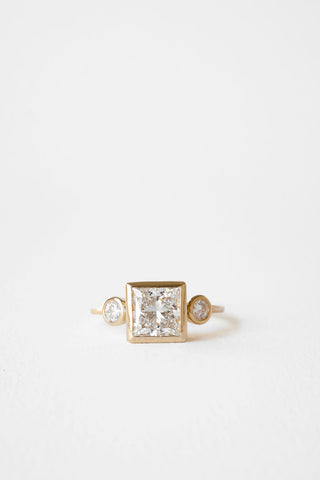 2 CT Round Three Stones Lab Grown Diamond Engagement Ring