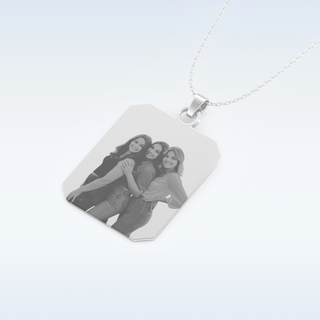 Image Engraved Pendant in Solid Gold or Silver 5