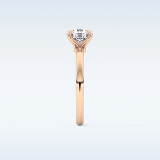 Stunning 1.03 CT Solitaire Engagement Ring Featuring Round Moissanite