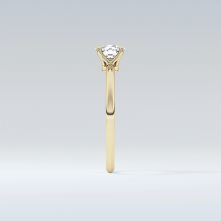 Stunning 0.87 CT Solitaire Engagement Ring Featuring Cushion Moissanite