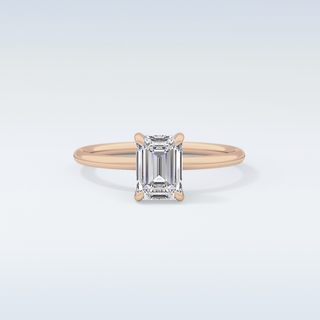 Stunning 1.02 CT Solitaire Engagement Ring Featuring Emerald Moissanite