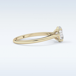 Stunning 1.0 CT Cathedral Solitaire Engagement Ring Featuring Oval Moissanite