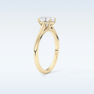Stunning 1.0 CT Cathedral Solitaire Engagement Ring Featuring Oval Moissanite