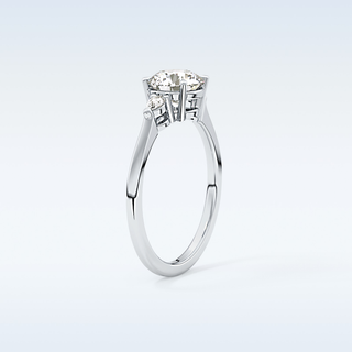 Elegant 1.03 CT Three Stones Engagement Ring Featuring Round Moissanite