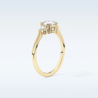 Elegant 0.95 CT Three Stones Engagement Ring Featuring Cushion Moissanite