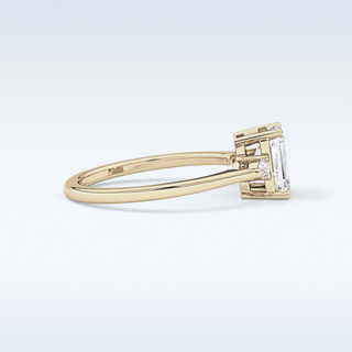 Elegant 1.02 CT Three Stones Engagement Ring Featuring Emerald Moissanite