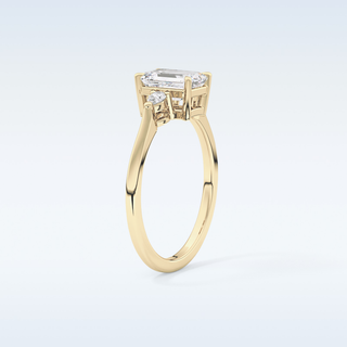 Elegant 1.02 CT Three Stones Engagement Ring Featuring Emerald Moissanite