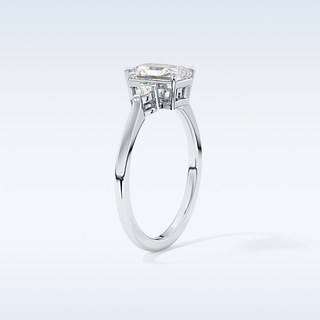 Elegant 1.21 CT Three Stones Engagement Ring Featuring Radiant Moissanite