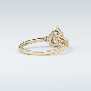 Elegant 0.86 CT Three Stones Engagement Ring Featuring Pear Moissanite