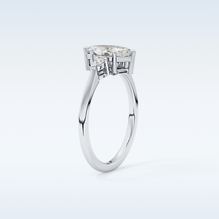 Elegant 0.82 CT Three Stones Engagement Ring Featuring Marquise Moissanite
