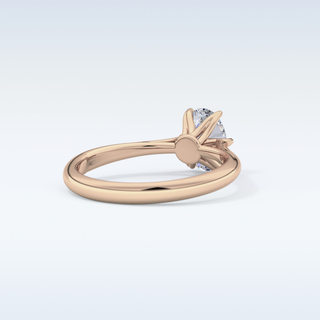 Stunning 1.0 CT Cathedral Solitaire Engagement Ring Featuring Oval Moissanite