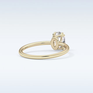 0.93 CT Solitaire & Double Prongs Engagement Ring Featuring Oval Moissanite
