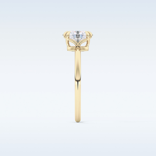 0.93 CT Solitaire & Double Prongs Engagement Ring Featuring Oval Moissanite
