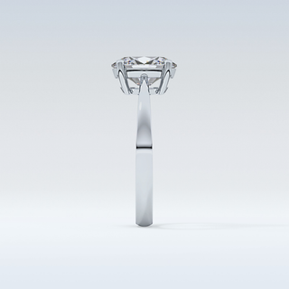 Stunning 1.67 CT Solitaire Engagement Ring Featuring Oval Moissanite