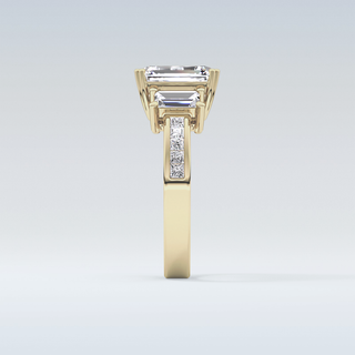 Elegant 2.65 CT Three Stones Engagement Ring Featuring Emerald Moissanite