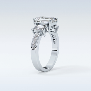 Elegant 2.65 CT Three Stones Engagement Ring Featuring Emerald Moissanite