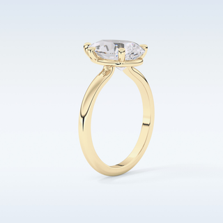 Stunning 2.84 CT Solitaire Engagement Ring Featuring Pear Moissanite