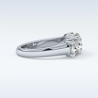 Elegant 1.92 CT Three Stones Engagement Ring Featuring Round Moissanite