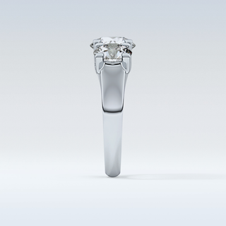Elegant 1.92 CT Three Stones Engagement Ring Featuring Round Moissanite