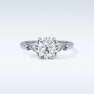 Elegant 2.35 CT Three Stones Engagement Ring Featuring Cushion Moissanite