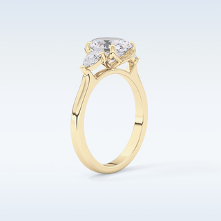 Elegant 1.67 CT Three Stones Engagement Ring Featuring Oval Moissanite