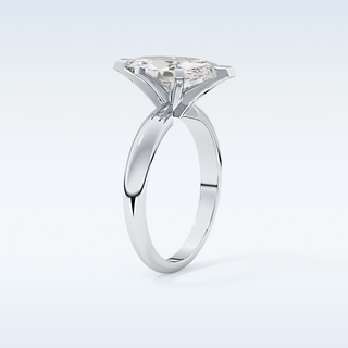 Stunning 1.79 CT Solitaire Engagement Ring Featuring Marquise Moissanite