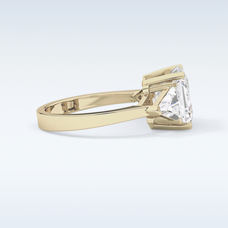 Elegant 3.78 CT Three Stones Engagement Ring Featuring Emerald Moissanite