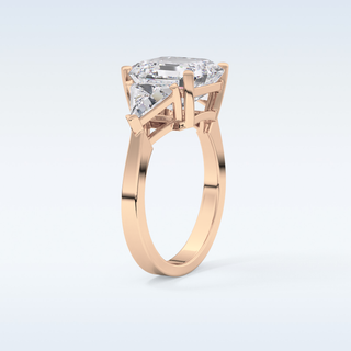 Elegant 3.78 CT Three Stones Engagement Ring Featuring Emerald Moissanite