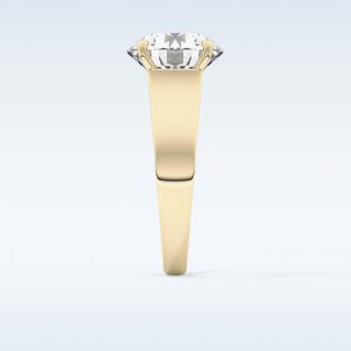 Beautiful 4.76 CT Solitaire Engagement Ring Featuring Round Moissanite