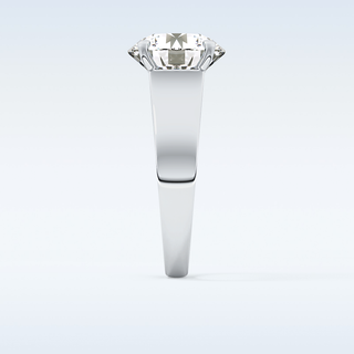 Beautiful 4.76 CT Solitaire Engagement Ring Featuring Round Moissanite