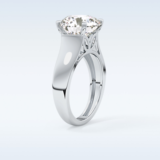 Beautiful 4.76 CT Solitaire Engagement Ring Featuring Round Moissanite