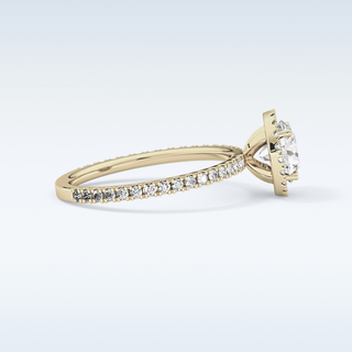 Elegant 0.72 CT Halo & Pave Engagement Ring Featuring Round Moissanite