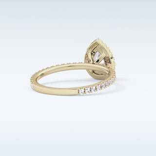 Elegant 0.86 CT Halo & Pave Engagement Ring Featuring Pear Moissanite
