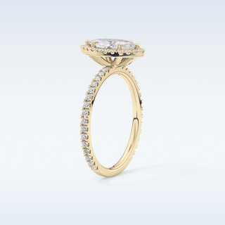 Elegant 0.82 CT Halo & Pave Engagement Ring Featuring Marquise Moissanite