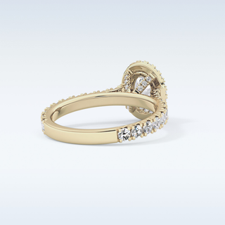 Elegant 0.93 CT Halo & Pave Engagement Ring Featuring Oval Moissanite
