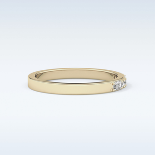 Beautiful Alternative Setting Wedding Band with 0.31 CT Round & Baguette Cut Moissanite