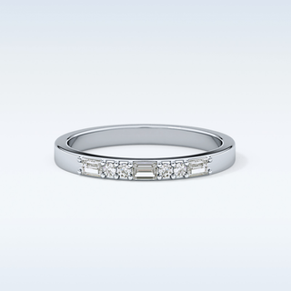 Beautiful Alternative Setting Wedding Band with 0.31 CT Round & Baguette Cut Moissanite