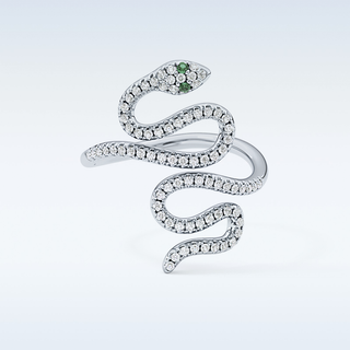 Beautiful Snake Wedding Band with 0.491 CT Round Cut Moissanite