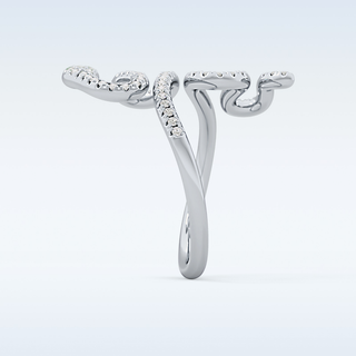 Beautiful Snake Wedding Band with 0.491 CT Round Cut Moissanite