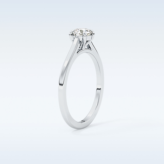 Stunning 0.47 CT Solitaire Engagement Ring Featuring Round Moissanite