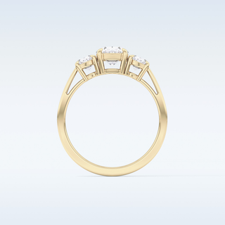 Elegant 0.91 CT Three Stones Engagement Ring Featuring Oval Moissanite