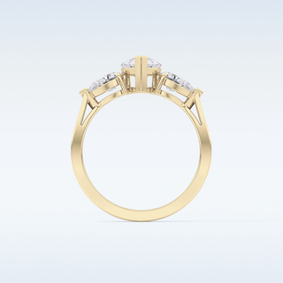 Elegant 0.81 CT Three Stones Engagement Ring Featuring Pear Moissanite