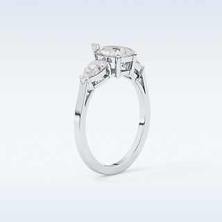 Elegant 0.81 CT Three Stones Engagement Ring Featuring Pear Moissanite