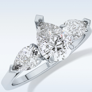 Elegant 0.81 CT Three Stones Engagement Ring Featuring Pear Moissanite