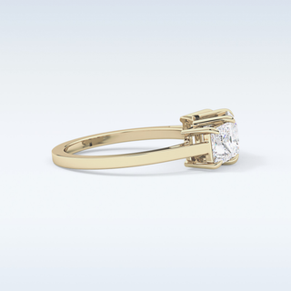 Elegant 1.04 CT Three Stones Engagement Ring Featuring Princess Moissanite