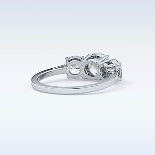 Elegant 1.03 CT Three Stones Engagement Ring Featuring Round Moissanite
